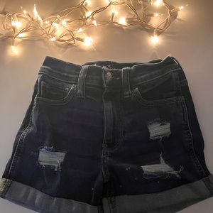 HOLLISTER JEAN SHORTS SIZE W23